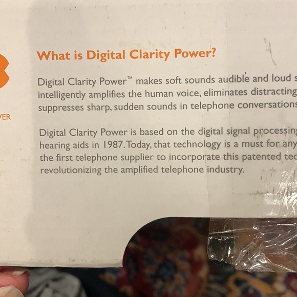 CLARITY SENIOR HEARING IMPAIRED PHONE - Picture 3 of 5